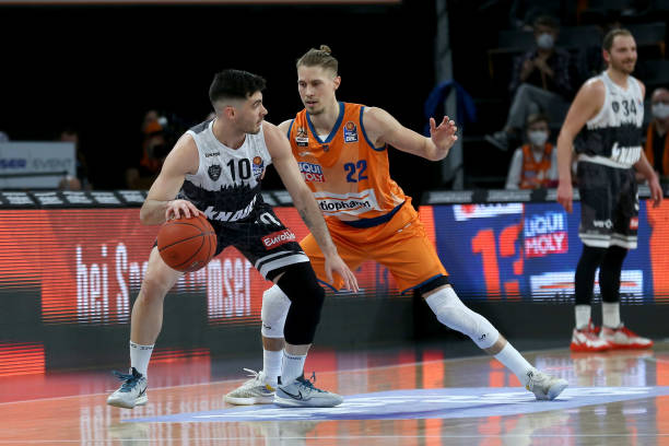 稳定的发挥 稳定的发挥