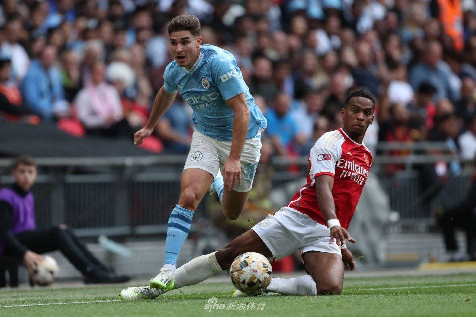 探出娱乐圈 探出娱乐圈